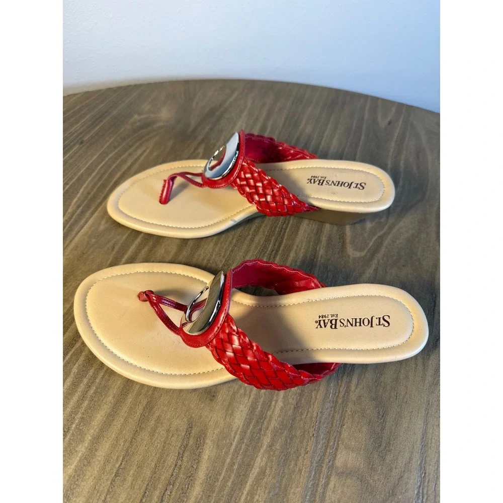 St. John's Bay Wedge Sandals Women 6 Red Braided Thong Silver Ring 19963-8‎